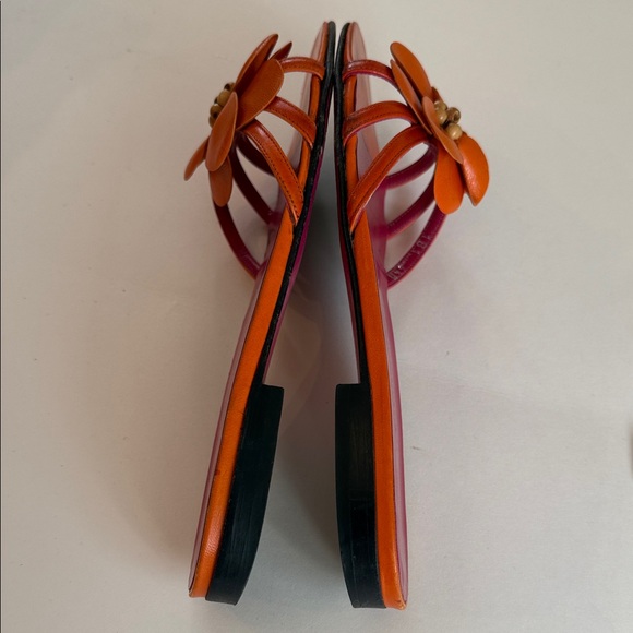 Emanuel Ungaro Orange Sandals with Floral Detail - Picture 7 of 8